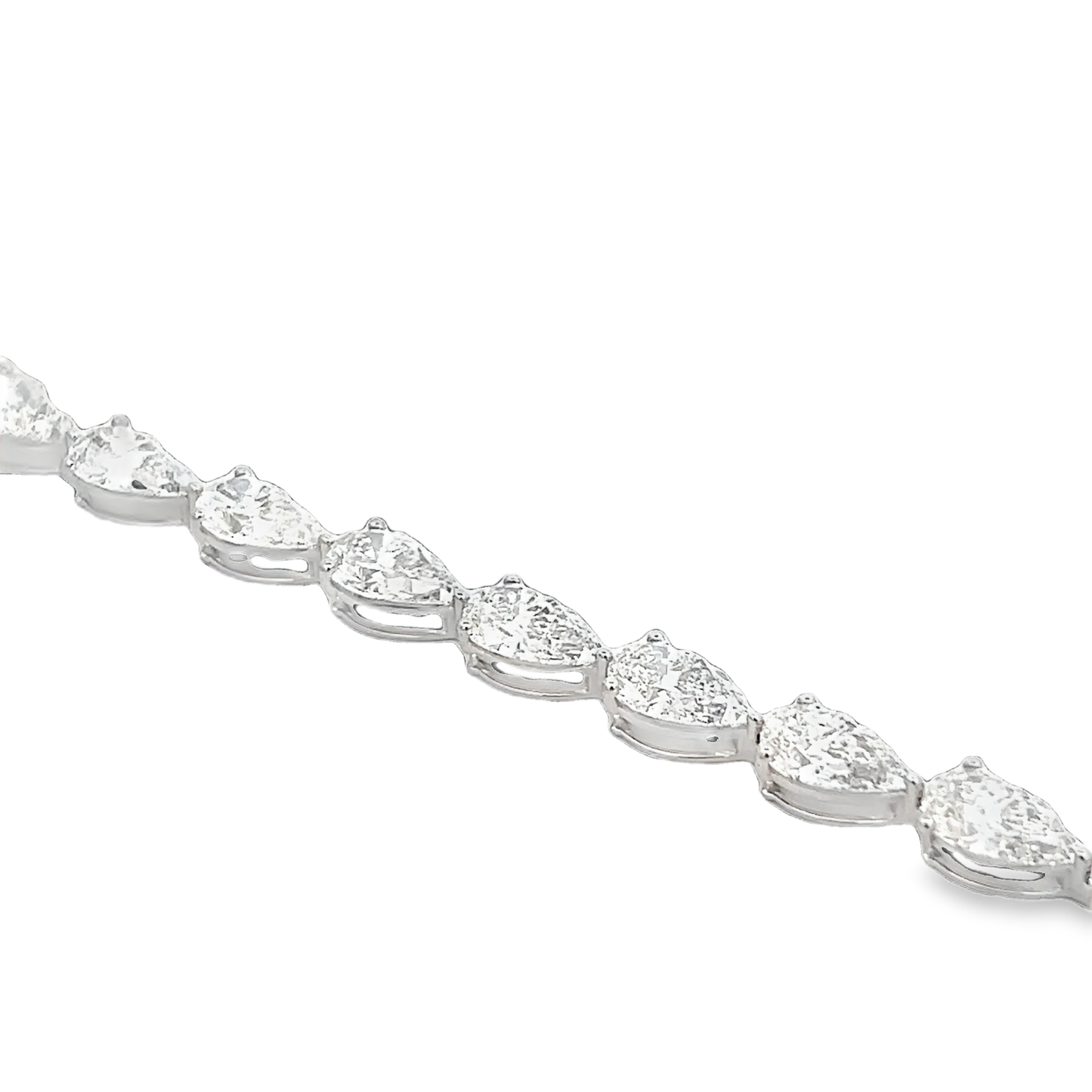 Tennis Bracelet With Pear Diamonds