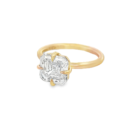 Fashion Ring with Diamond