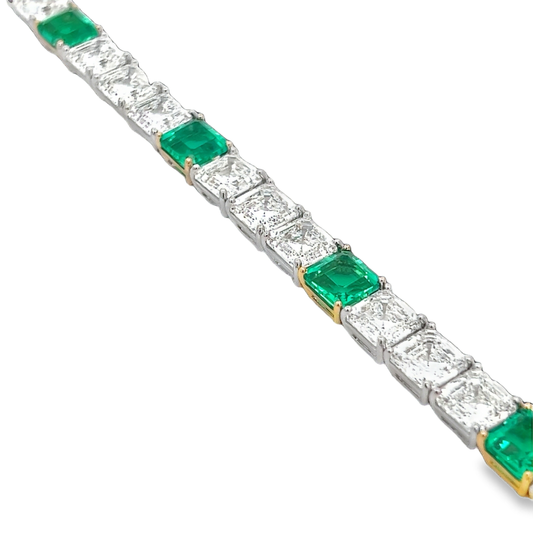 White Gold Tennis Bracelet with Diamonds and Emeralds
