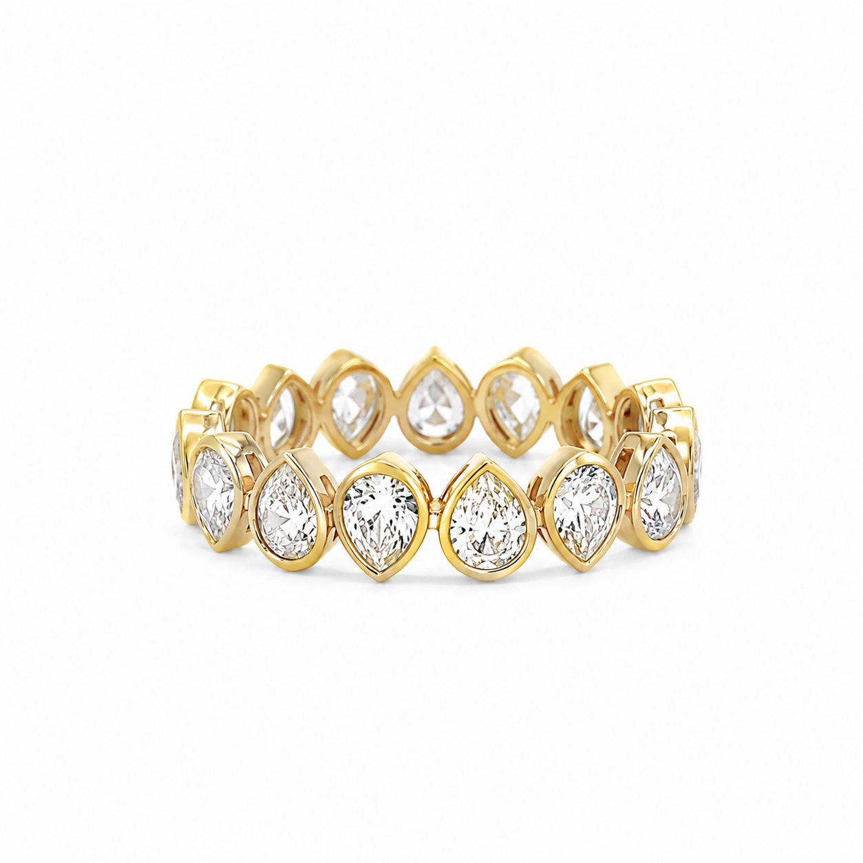 14Kt YG Pear Diamond Bezeled Ring