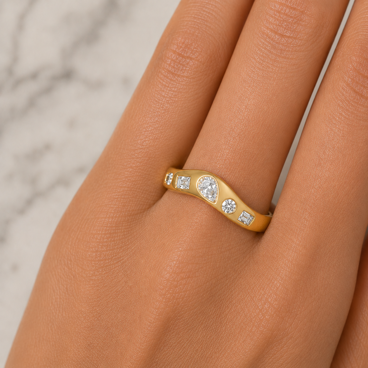 18Kt Yellow Gold Fashion Ring With Various Diamond Shapes