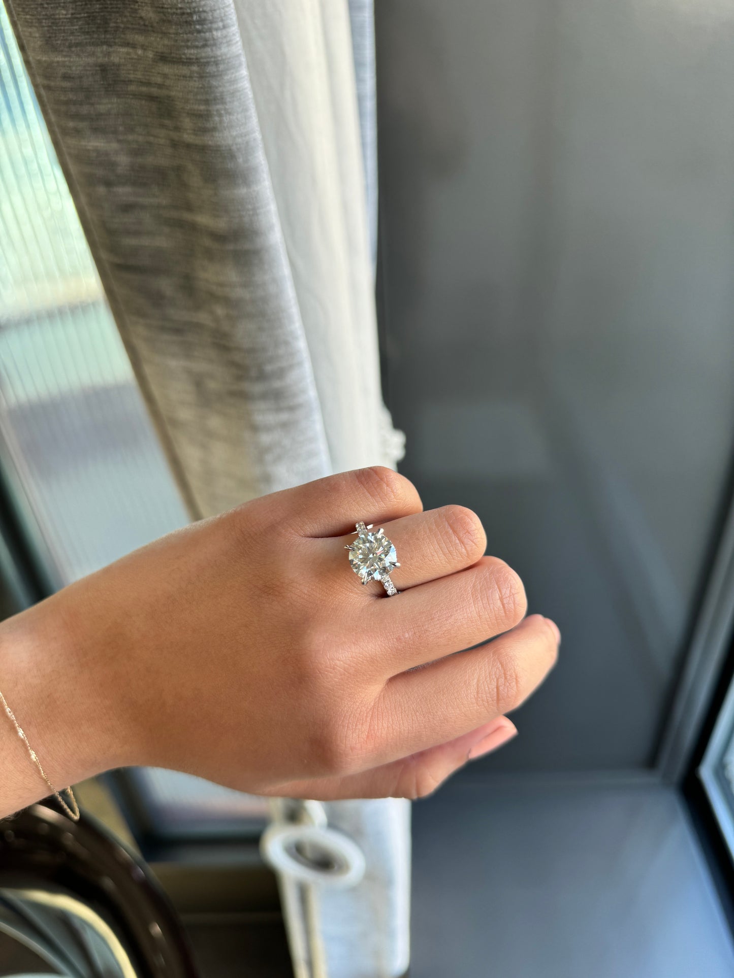 Hidden Halo Round Engagement Setting
