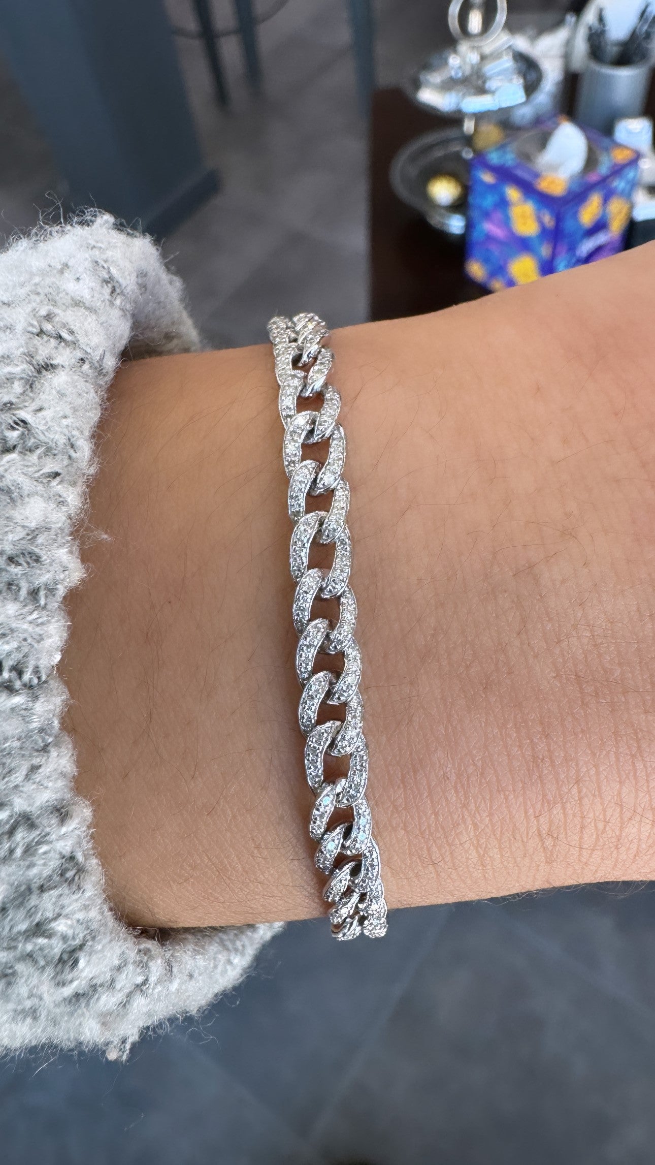 White Gold Curb Link Bracelet