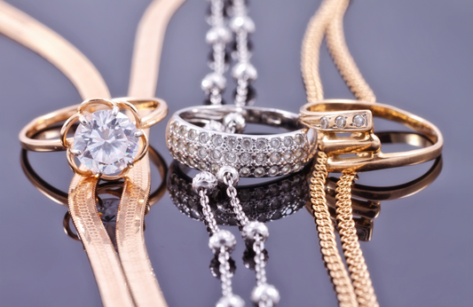 Jewelry Photography Tips: Capturing the Sparkle and Shine of Your Favorite Pieces