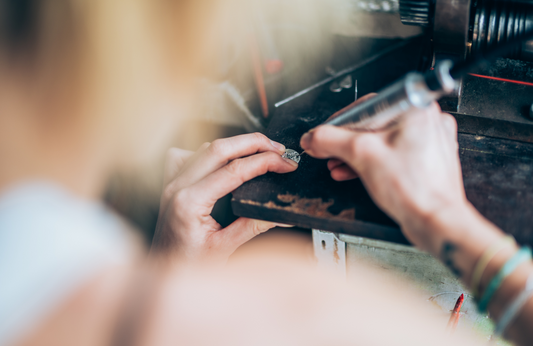 The Art of Engraving: Adding Personal Touches to Fine Jewelry