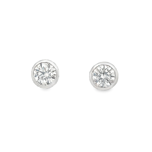 Round Diamond Studs