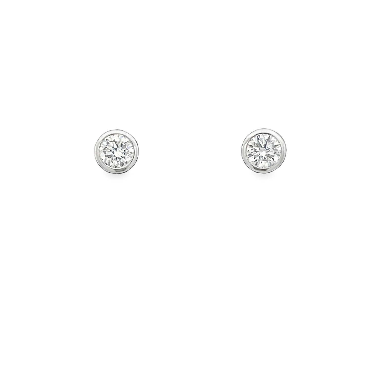 Round Diamond Studs