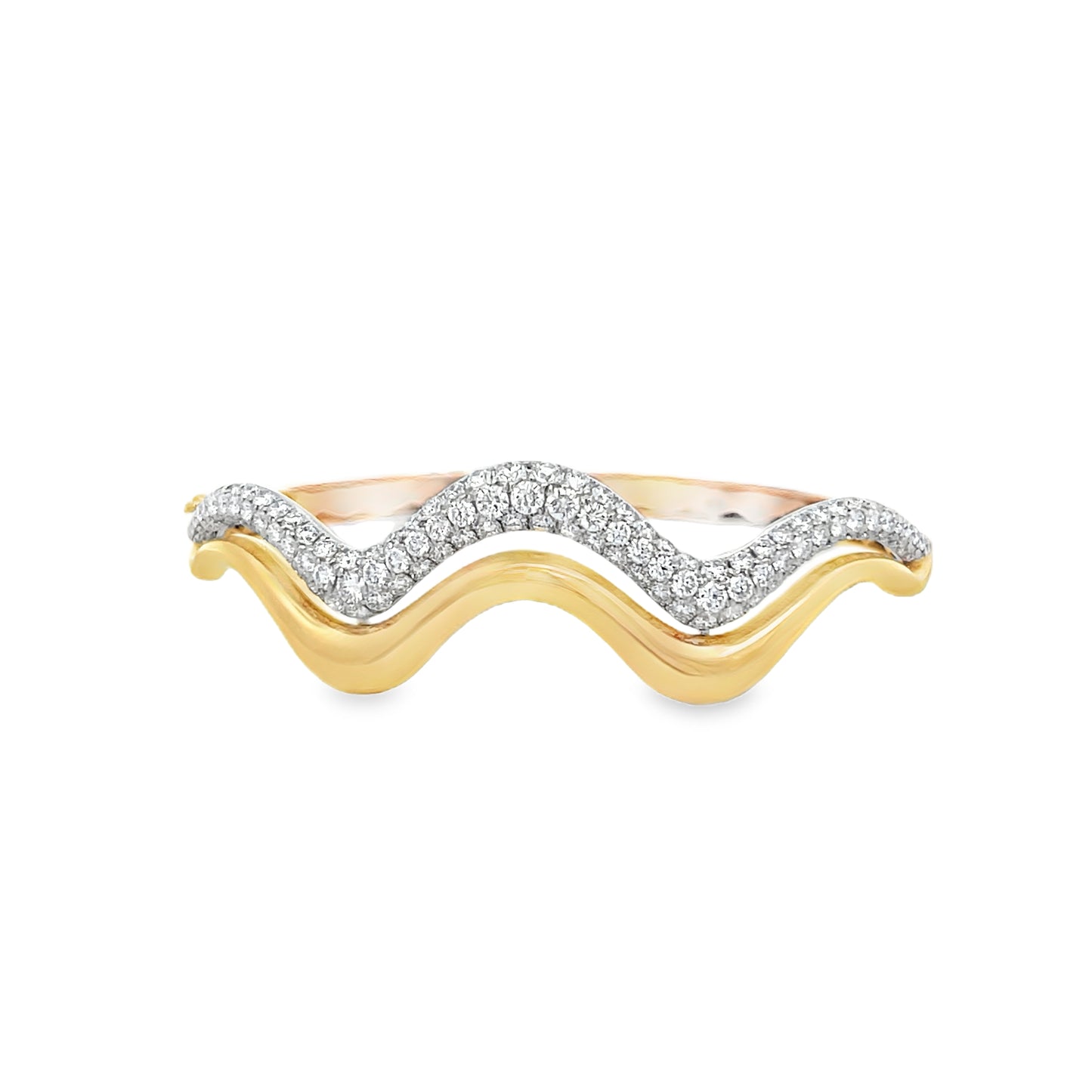 18Kt Yellow Gold Wave Bangle Bracelet With Round Diamonds
