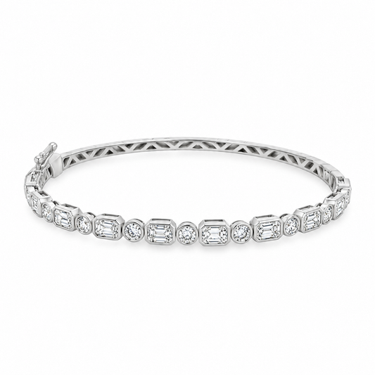 18Kt Bezeled Emerald & Round Diamond Bangle Bracelet