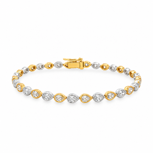W&Y 18Kt Bezeled Pear Diamond Bracelet