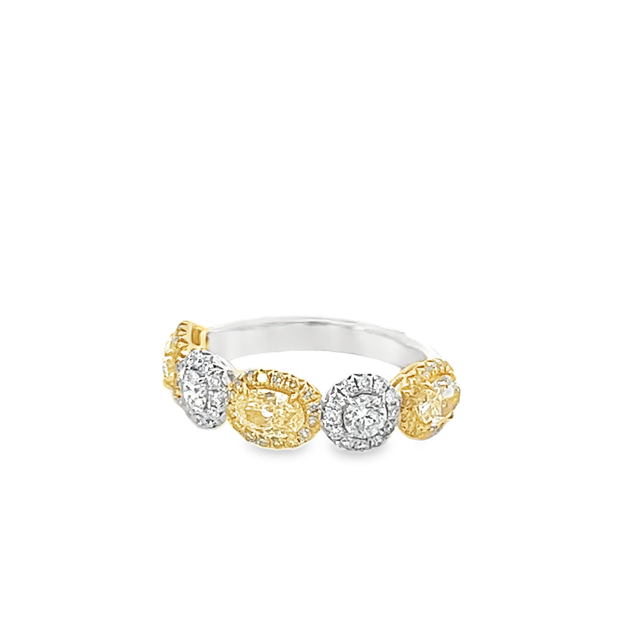 Round & Oval Diamond Halo Fashion Ring