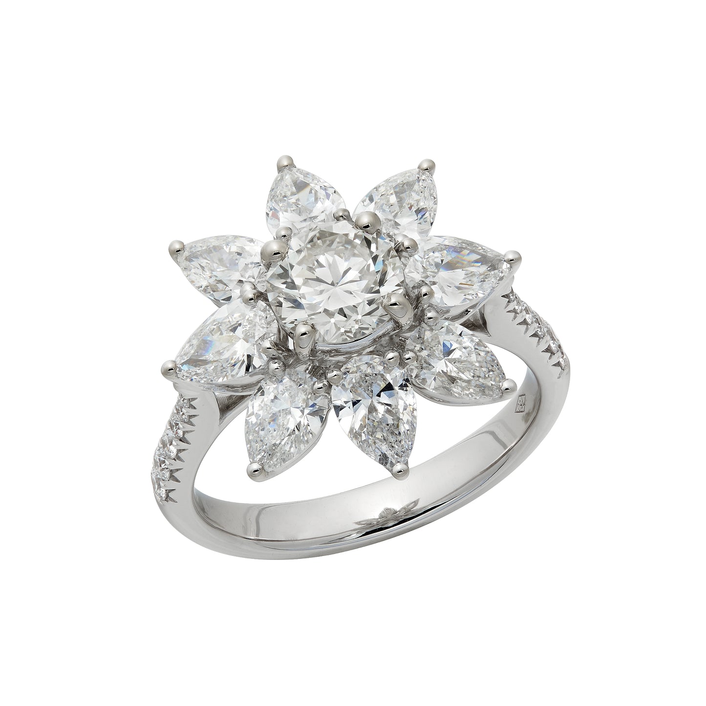 ROUND AND PEAR SHAPE DIAMOND FLOWER RING
