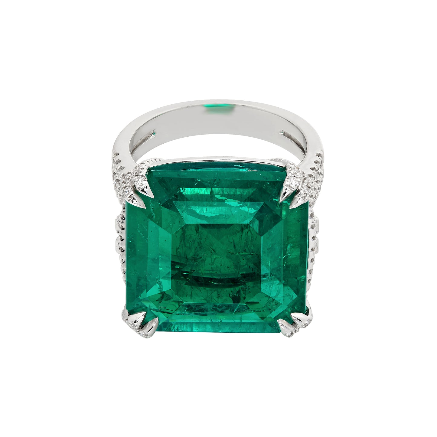 GREEN EMERALD AND WHITE GOLD RING