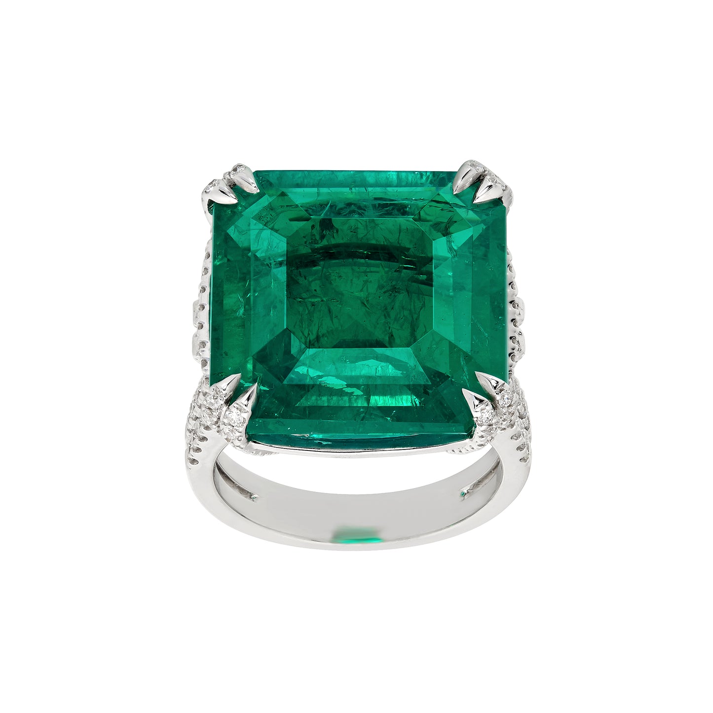 GREEN EMERALD AND WHITE GOLD RING